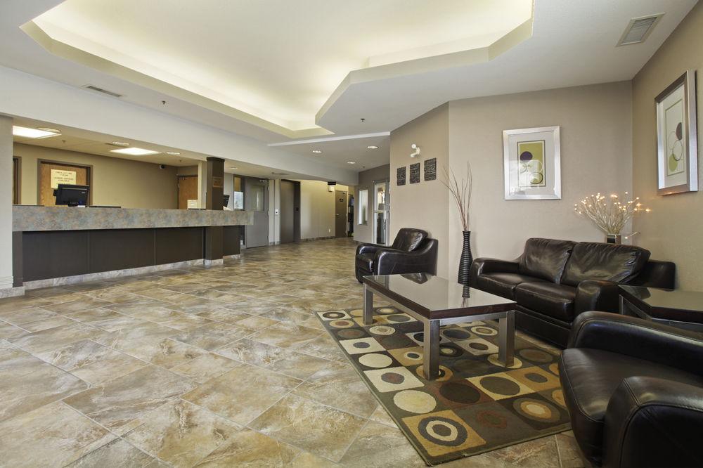 Super 8 By Wyndham Prince Albert Exterior foto